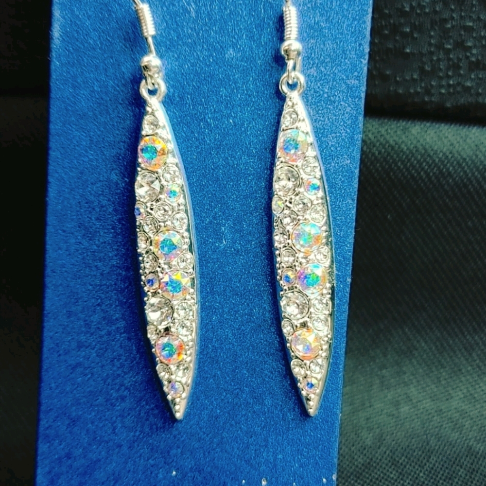 Iam limited edition swarovski crystal earings